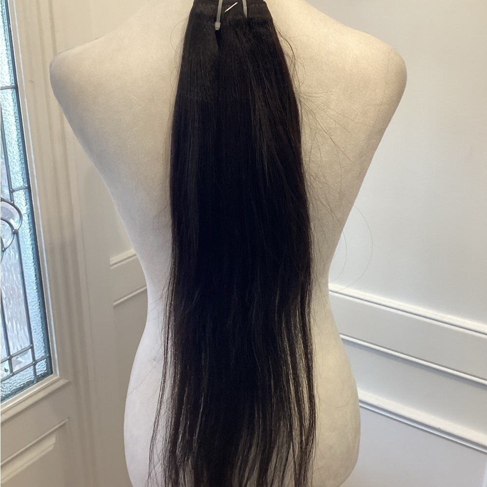 Luxurious Off Black Light YAKI Texture Hair 24 Inch Extension